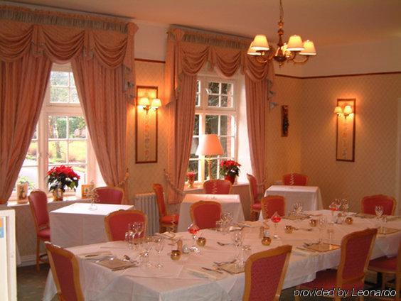 The Edgemoor Hotel Bovey Tracey Restaurant photo